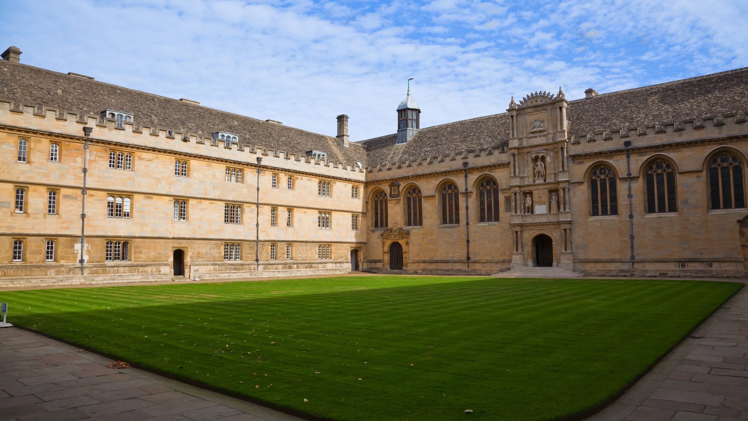 A picture of the front quad of Wadham College