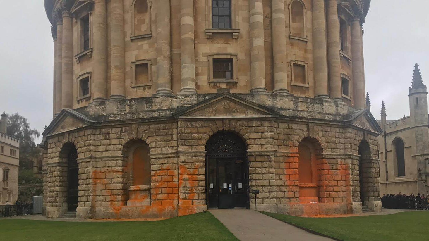 BREAKING: Just Stop Oil Paints Oxford University Orange