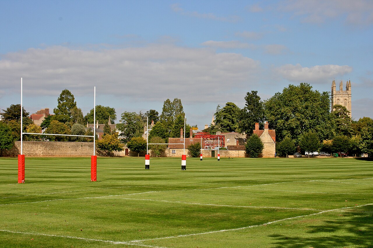 Oxford and Cambridge Set for Rugby Varsity Clash at StoneX Stadium