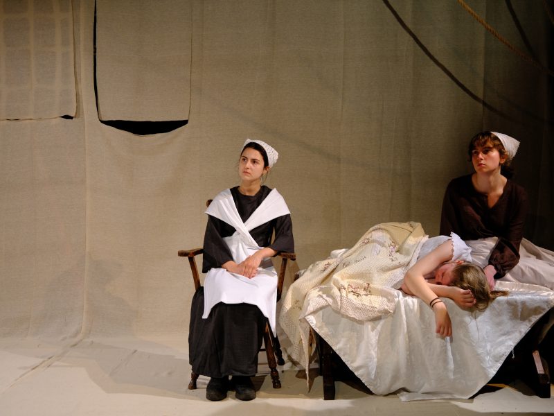 Crucible cast