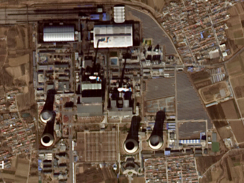 The EarthDaily Constellation EDC-01 captured this image showing co-located solar and coal infrastructure.