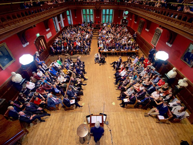 Secretary Kerry Delivers an Address to the Oxford Union Membership in the Debating Chamber, 11 May 2016.