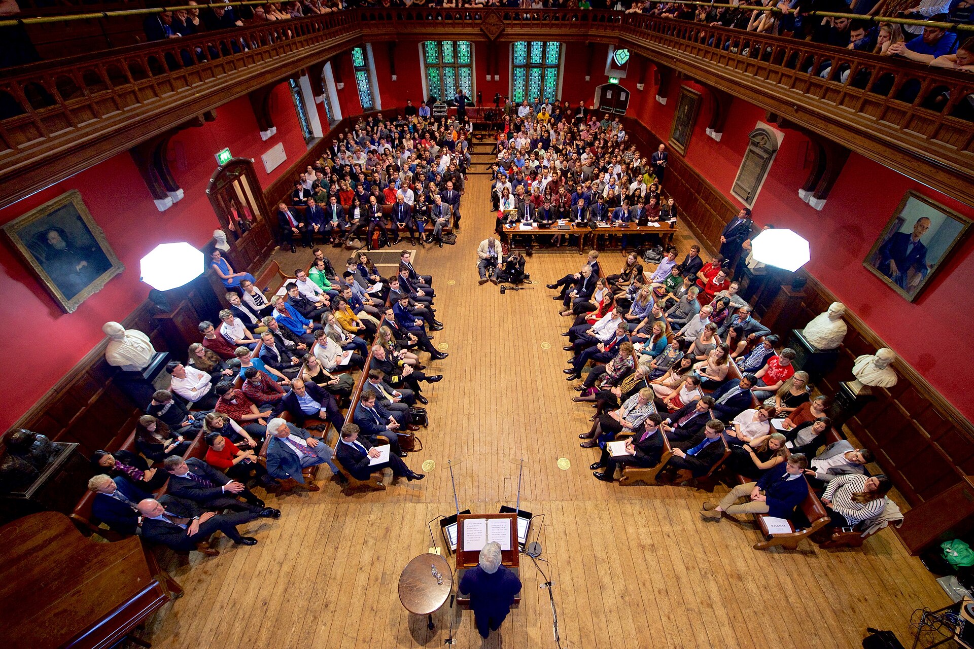 Secretary Kerry Delivers an Address to the Oxford Union Membership in the Debating Chamber, 11 May 2016.