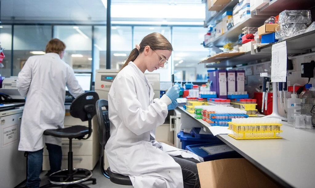 Oxford University Pioneers Development of New Ebola Vaccine