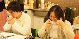 An image taken at a tea drinking session as part of a Chinese tea culture exploration session at the Ashmolean Museum, Oxford.